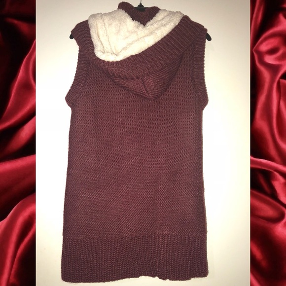 Cardigan - Picture 2 of 2